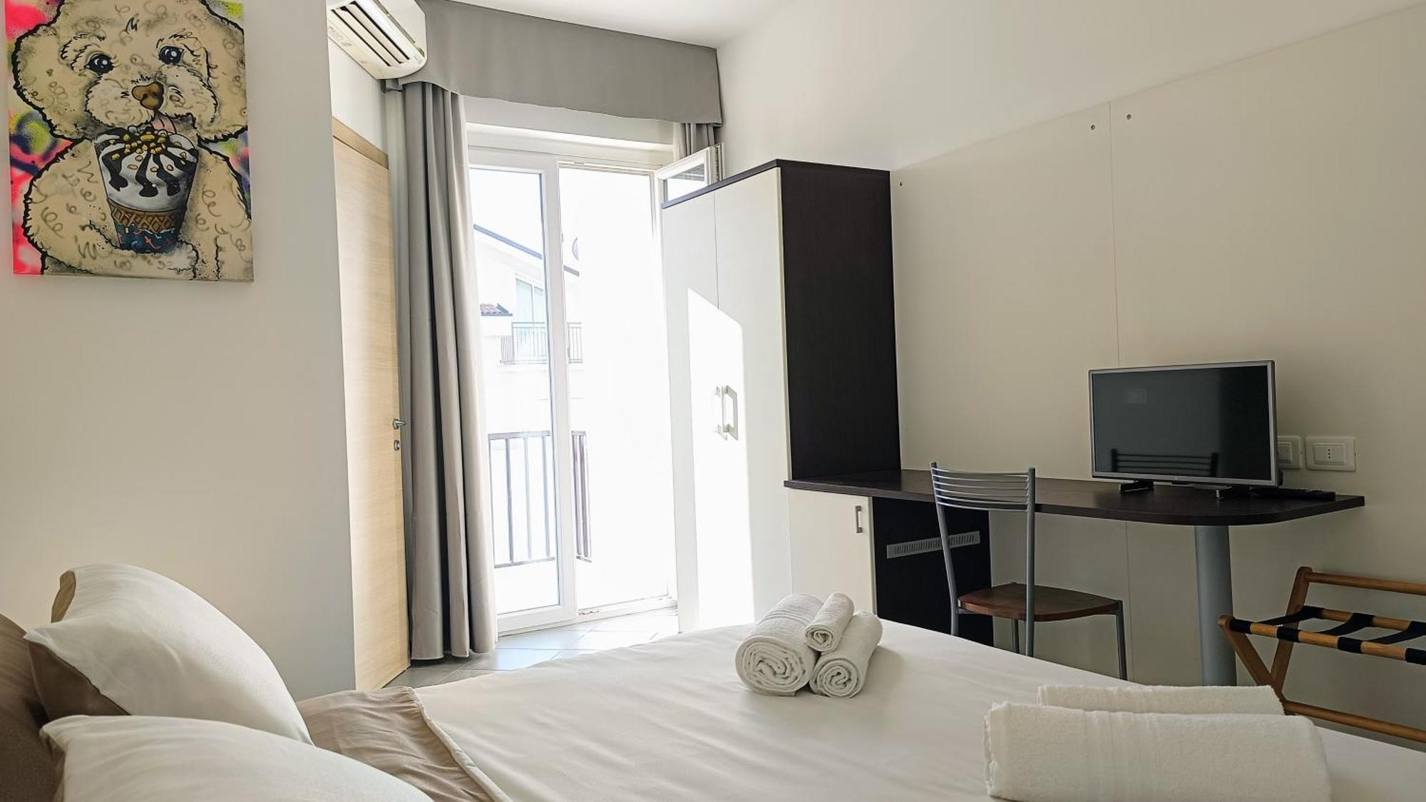 Lido Rooms & Apartments Лидо ди Фермо Екстериор снимка