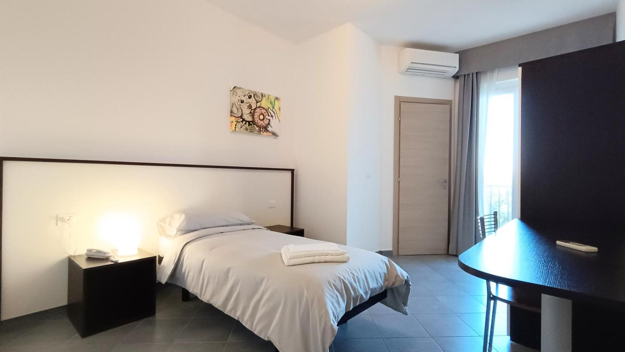 Lido Rooms & Apartments Лидо ди Фермо Екстериор снимка