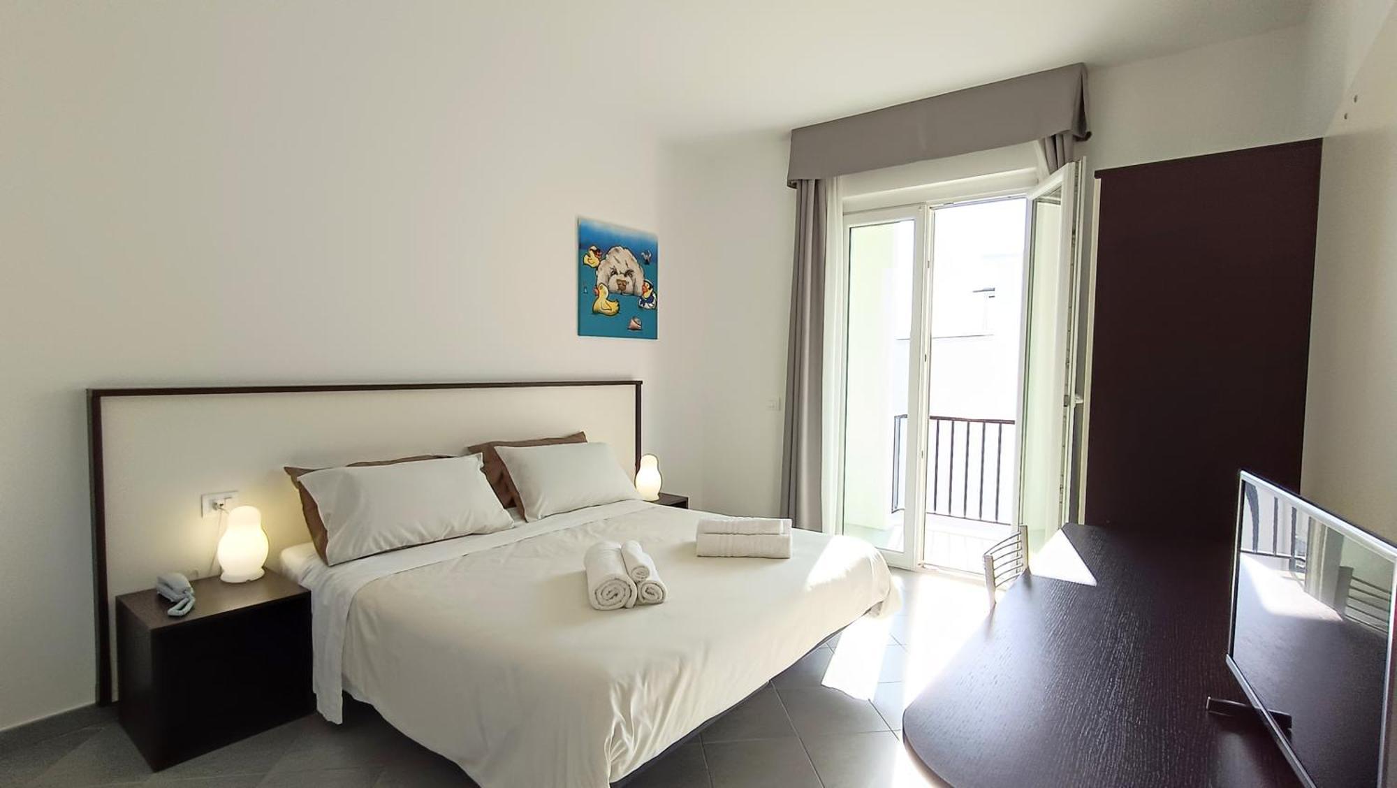 Lido Rooms & Apartments Лидо ди Фермо Екстериор снимка