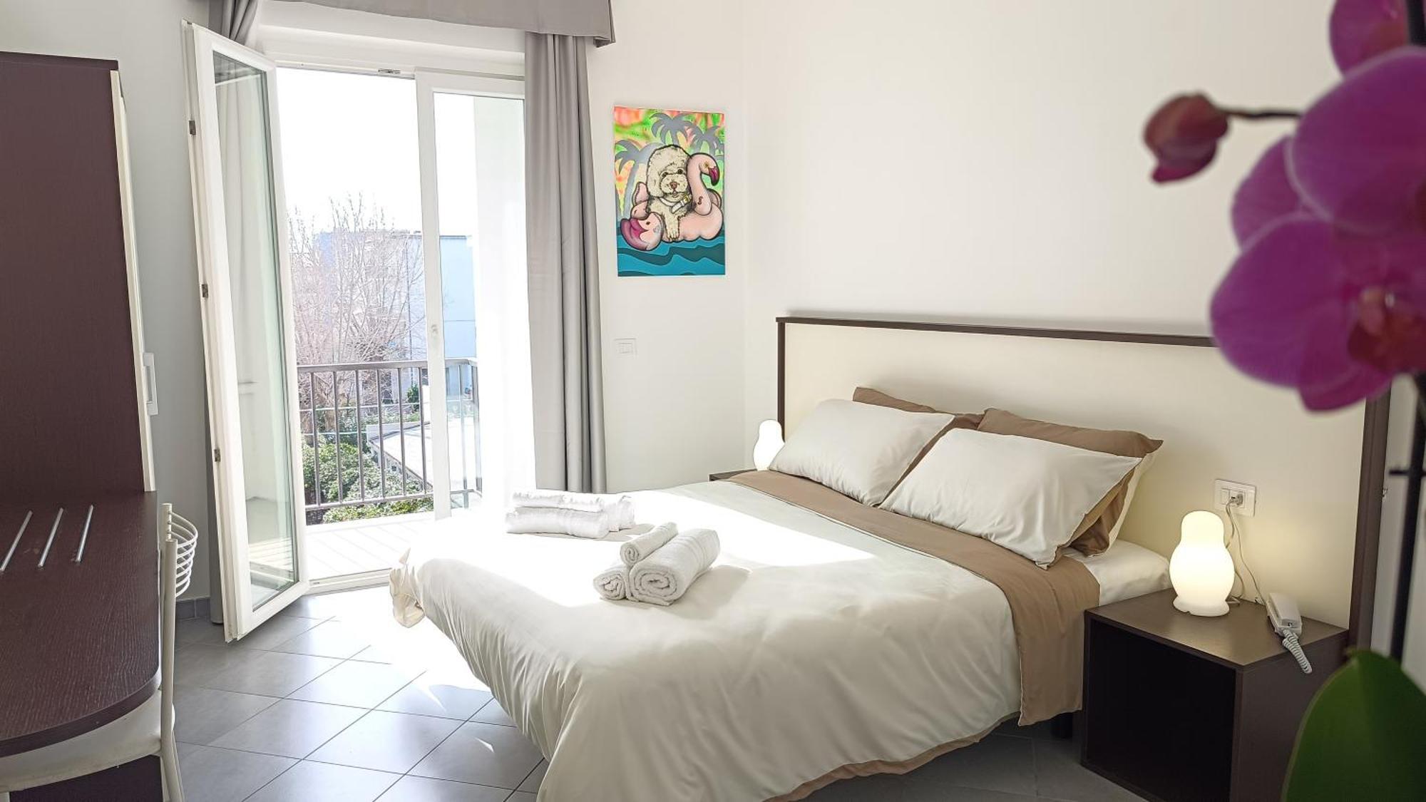 Lido Rooms & Apartments Лидо ди Фермо Екстериор снимка