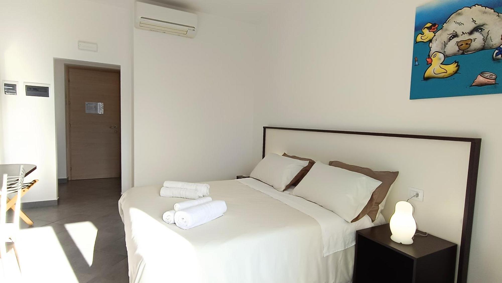 Lido Rooms & Apartments Лидо ди Фермо Екстериор снимка