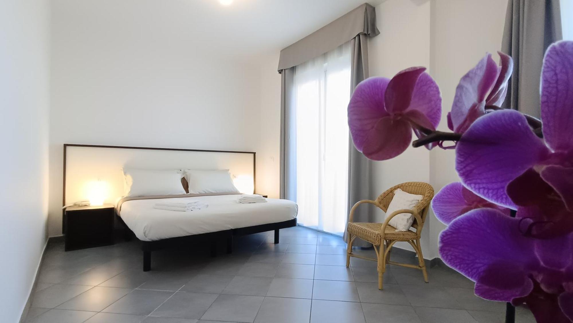 Lido Rooms & Apartments Лидо ди Фермо Екстериор снимка